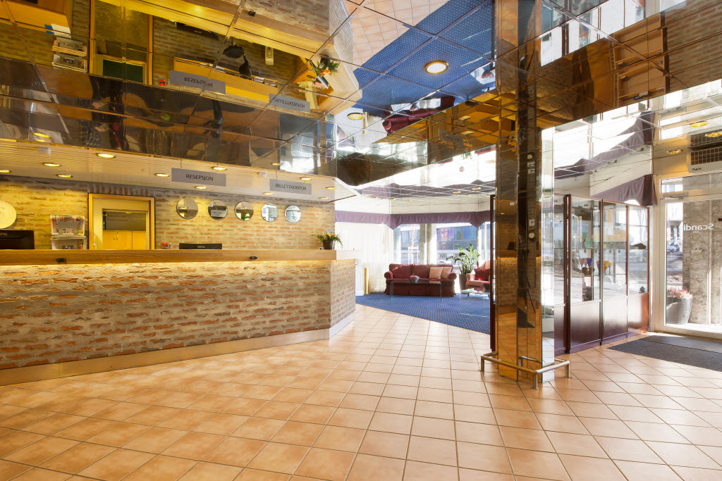 Resepsjonsdisk i lobby, Scandic City